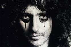 Alice Cooper – Eat Some More