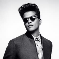 Bruno Mars – Never Close Our Eyes