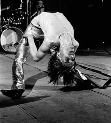 The Stooges – Down On The Street