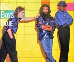Bed Boys Blue – Kiss You All Over, Bady