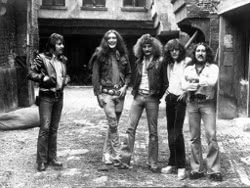 Uriah Heep – Mistress Of All Time